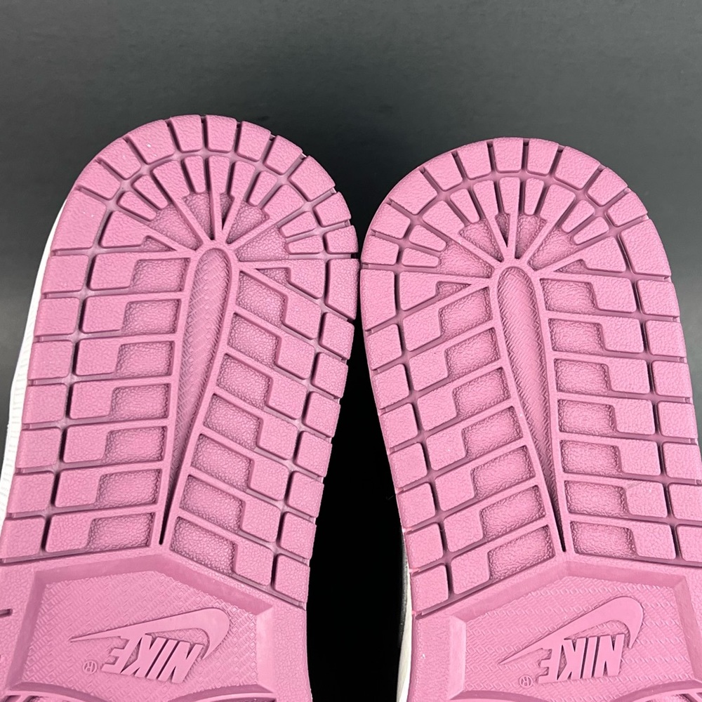 Jordan 1 Mid SE Berry Pink  (DC7267-500) Women Size 12 - Picture 7 of 10
